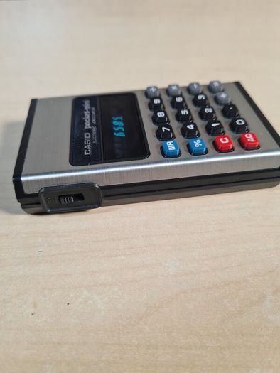 Vintage Casio P-180 Pocket Mini Electronic Calculator
