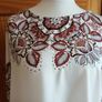 deisgual ladies floral top size XL includes postage Image 3