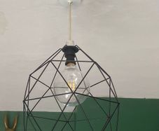 Pendant ceiling light