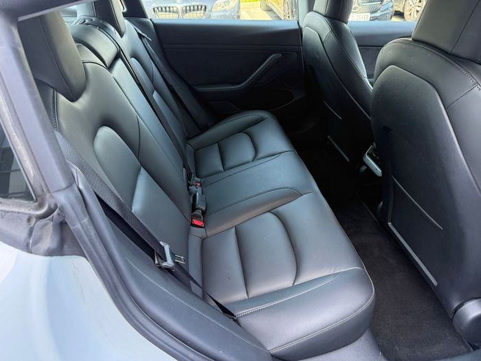 2022 Tesla Model 3 Long Range Awd
