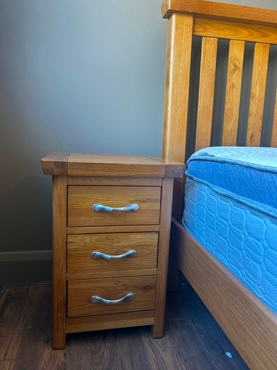 Solid oak king size bed and matching lockers