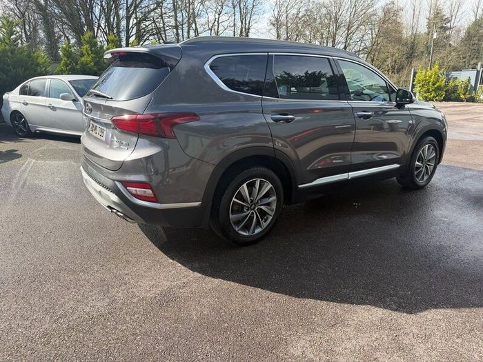 2020 Hyundai Santa Fe Exec Plus