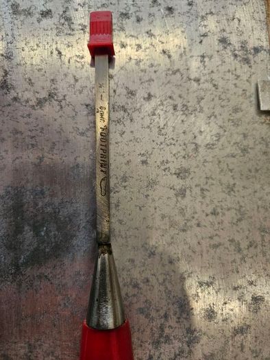 footprint made in England chisels
