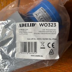 Industrial wall inlet plug  WO323 32A 2P+E 240V