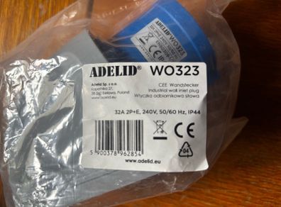 Industrial wall inlet plug  WO323 32A 2P+E 240V