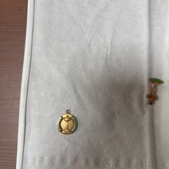 Antique collectible 2 gold charms made by Birks Canadian goldsmiths antique 10kt gold