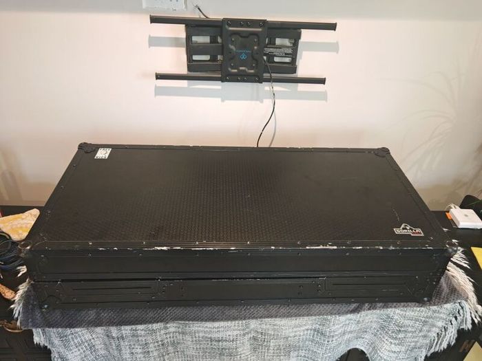 Pioneer CDJ-2000 Nexus Limited + DJM-900 Nexus Limited + Gorilla Flight Case