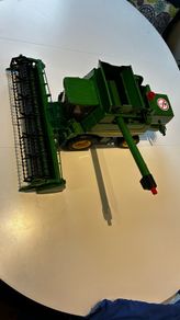Bruder combine harvester