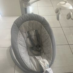 Baby chair swivel swing