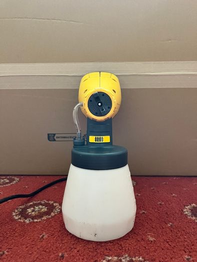 Wagner W100 Paint Sprayer