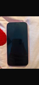 iPhone 16 pink