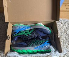 Asics Gel Trabuco Terra UK 8 / EU 42.5 - Brand New
