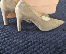 Marian Grey Shimmer Court
