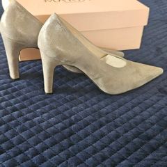 Marian Grey Shimmer Court