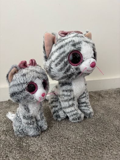 kitties mummy and baby kitty soft toys