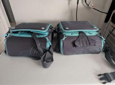 munchkin travel booster seat for restaurant etc.