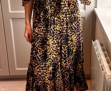 New with tags Diane Von Furstenburg midi. RRP 570.