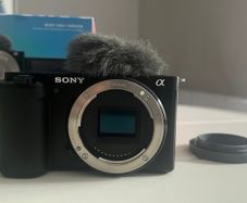 Sony Alpha ZV-E10 APS-C Mirrorless Camera