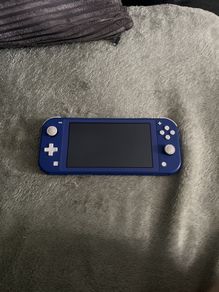 Nintendo switch lite blue