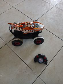 Remote control car