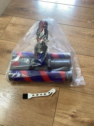 DYSON  double turbo brush hard floor