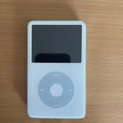 iPod Classic, iPod Touch, Universal Dock, Sony Walkman, MP3 player