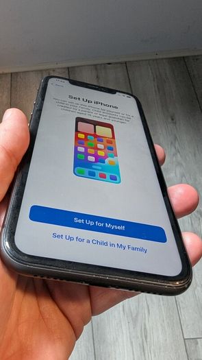 iPhone 11