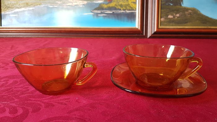 Vereco France Amber Glass 9 Piece Two Handled Soup Bowls and Cups And Saucer