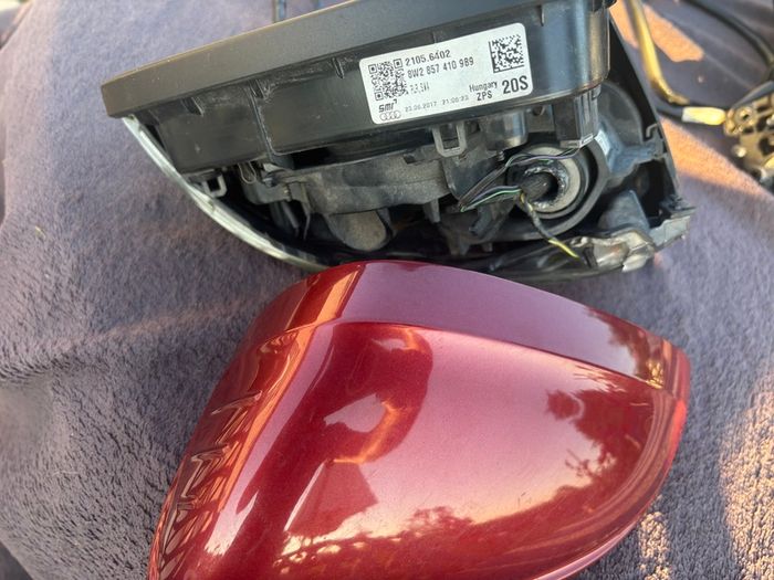 Audi A4 B9  mirrors