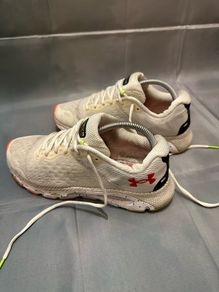 Under Armour runners