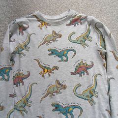 boy's light top.age 6/7