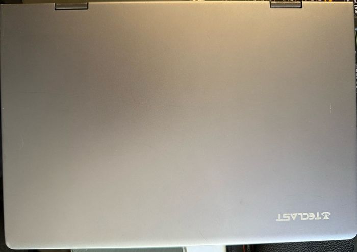 Teclast F5 R laptop 11.6" for parts or repair