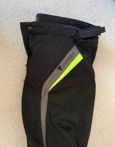 Motorcycle trousers