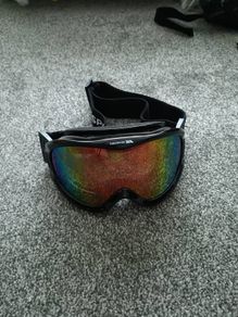ski goggles