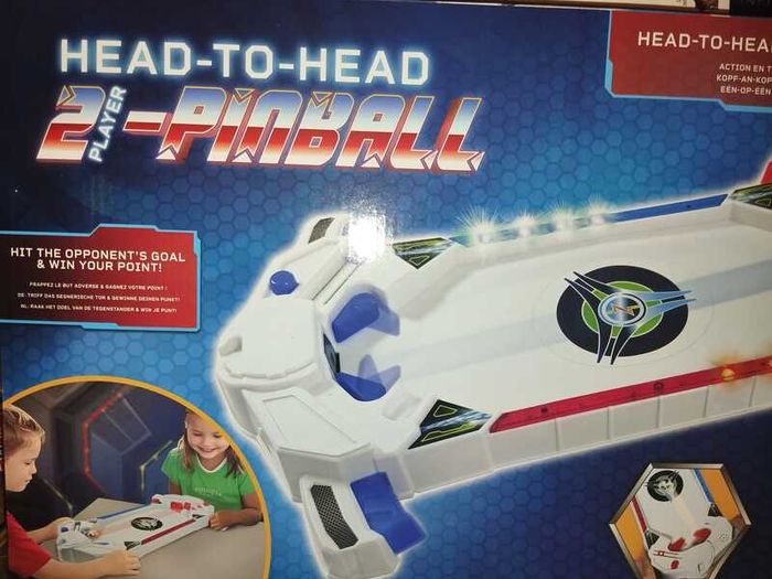 Head-to-Head 2-Player Pinball Game