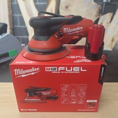 Milwaukee m12 Sander
