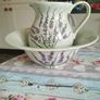 Jug and wash basin Image 8