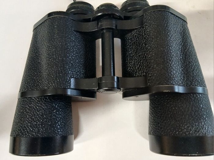 binoculars
