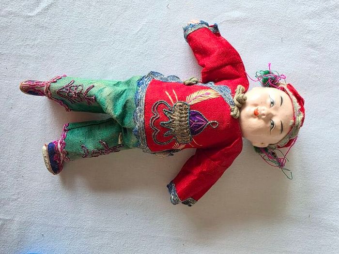 FIGURINE - RARE 1920s Door of Hope Mission Dolls Shanghai - SET OF 4 - 10 inch / 25cm - Pear Wood - Family Set