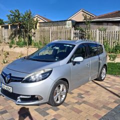 2014 Renault Grand Scenic