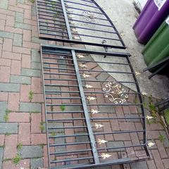 gates