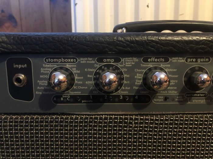 Peavey Vyper Modelling Amp