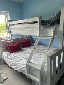 White solid wood sturdy double bed bunk