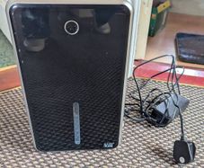Mini Dehumidifier - perfect for small rooms / wardrobes