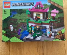Lego Minecraft