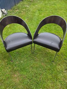 2 chairs