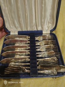 Knives and forks