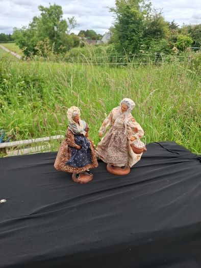 2 santons of provence statues countryside life decor  possible to post