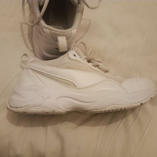 Puma White Runners size 6