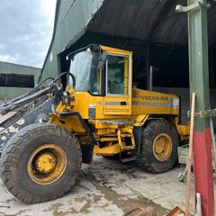 Volvo l90b